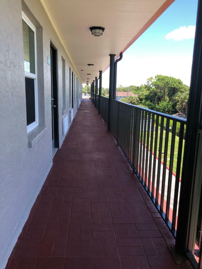 Sun Coast Inn Englewood Esterno foto