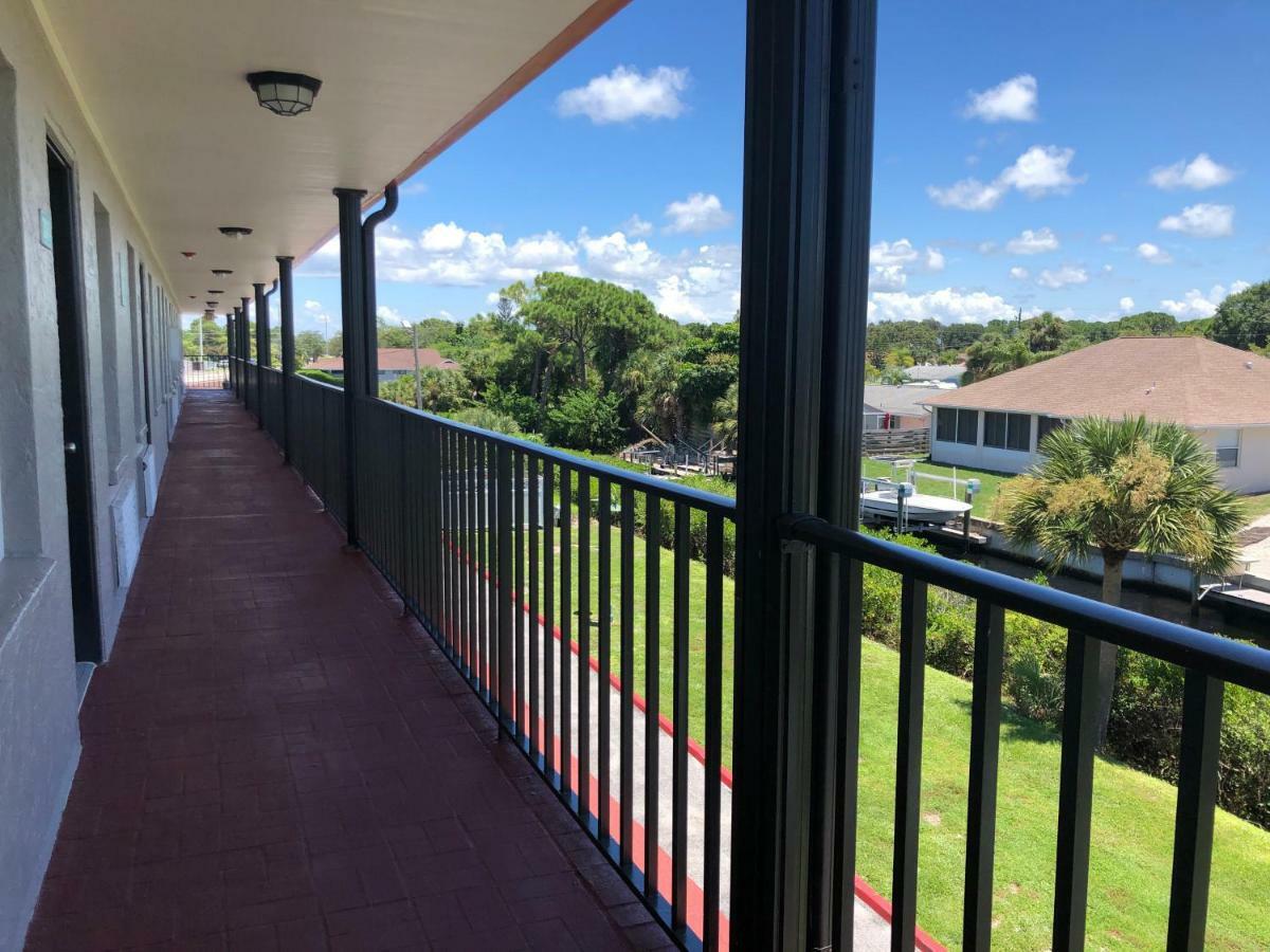 Sun Coast Inn Englewood Esterno foto