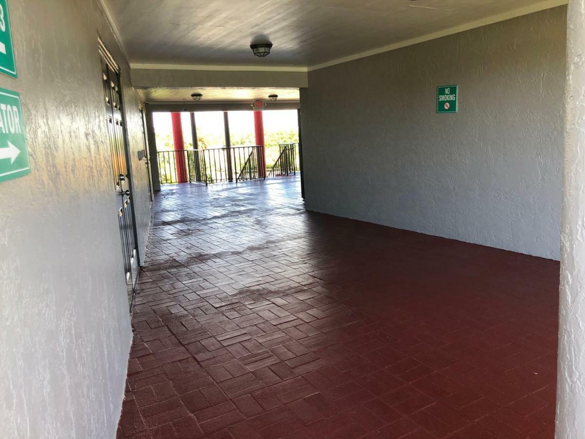 Sun Coast Inn Englewood Esterno foto